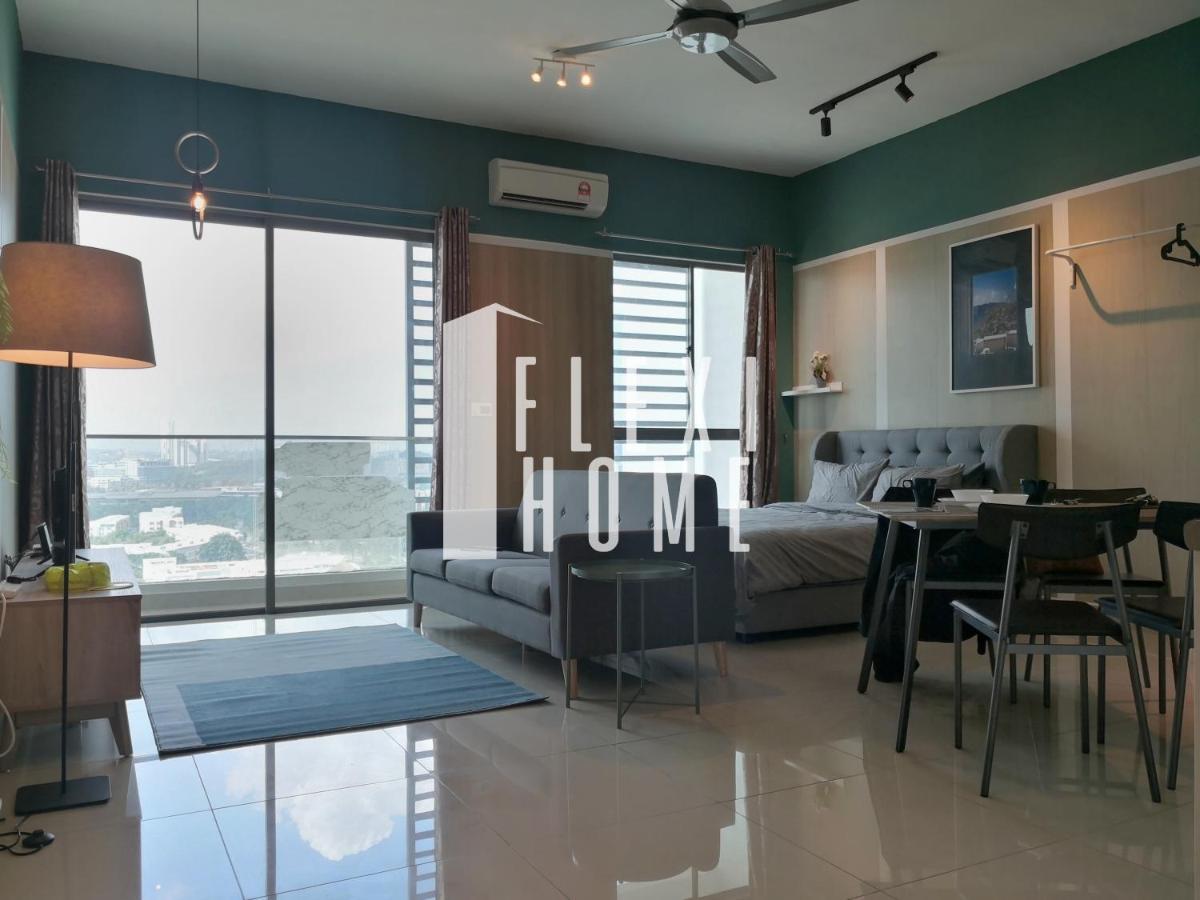 Netflix-Designed Studio Home At Cybersquare, Cyberjaya By Flexihome-My Exteriér fotografie